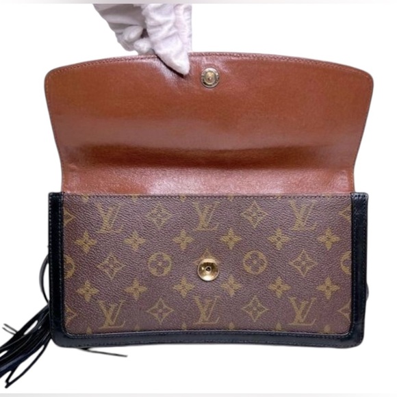 Louis Vuitton Pochette Damme monogram Bag - Picture 5 of 10